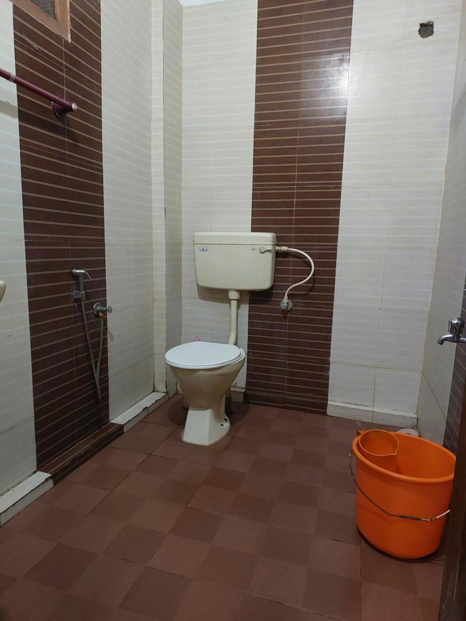 Adhithya Apartments Guruvāyūr Dış mekan fotoğraf