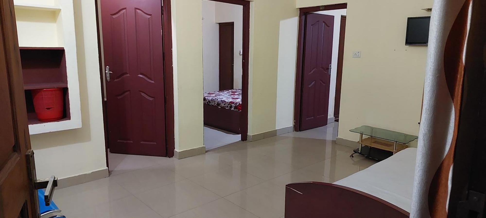 Adhithya Apartments Guruvāyūr Dış mekan fotoğraf